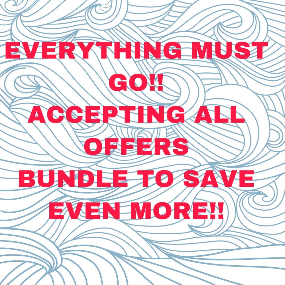 ACCEPTING ALL OFFERS❤️❤️❤️